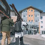Hotel Enzian Obertauern