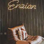 Enzian 4*