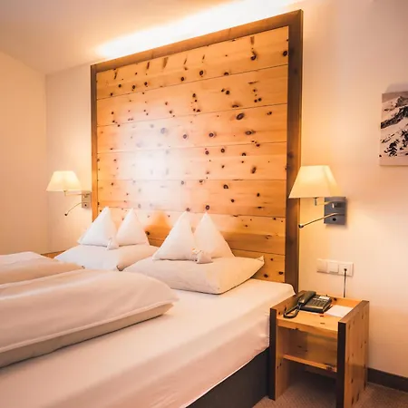 Hotel Enzian - Adults Only 4*